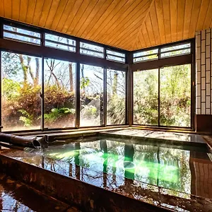 hotel-kasansui.hotelshakone.com/