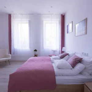 villa-wagner-902.inbudapesthotels.com/